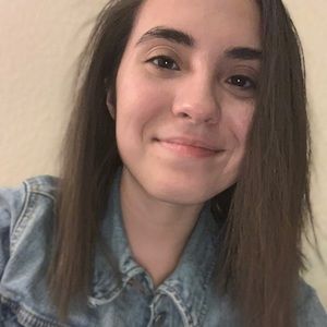 Meet your Posher, Teia